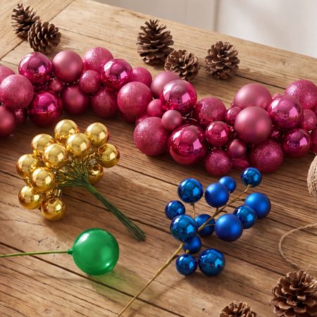 Ornament Accents & Tree Picks