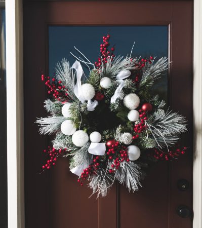 Wreaths & Garlands